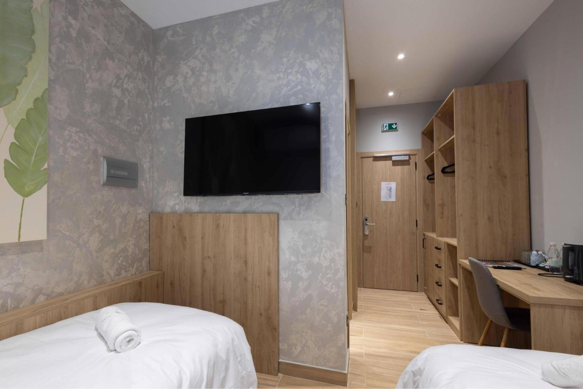 University Boutique Rooms Msida Exterior photo