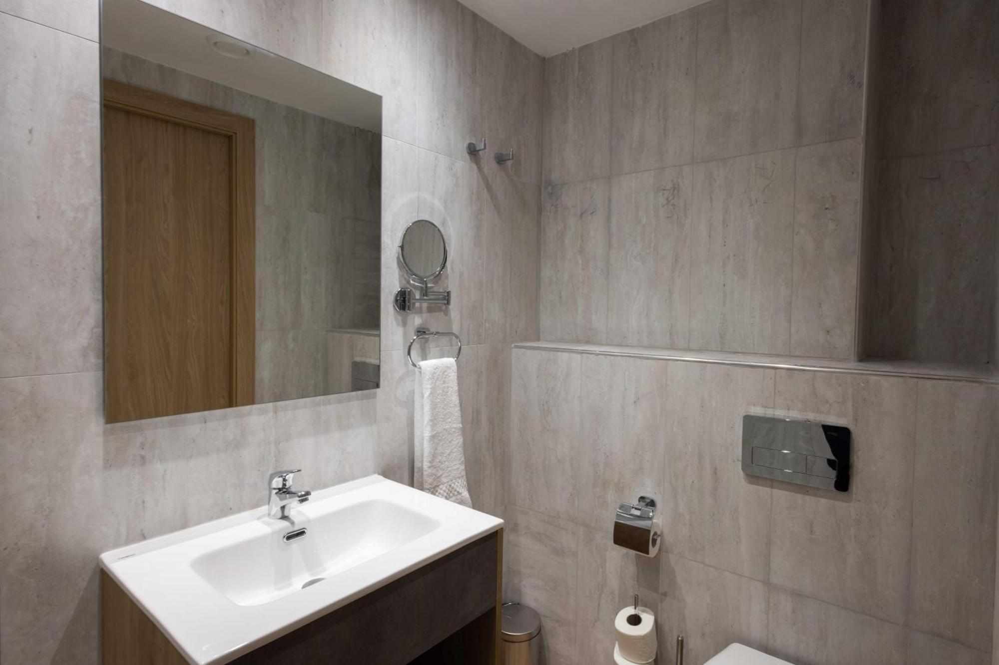 University Boutique Rooms Msida Exterior photo