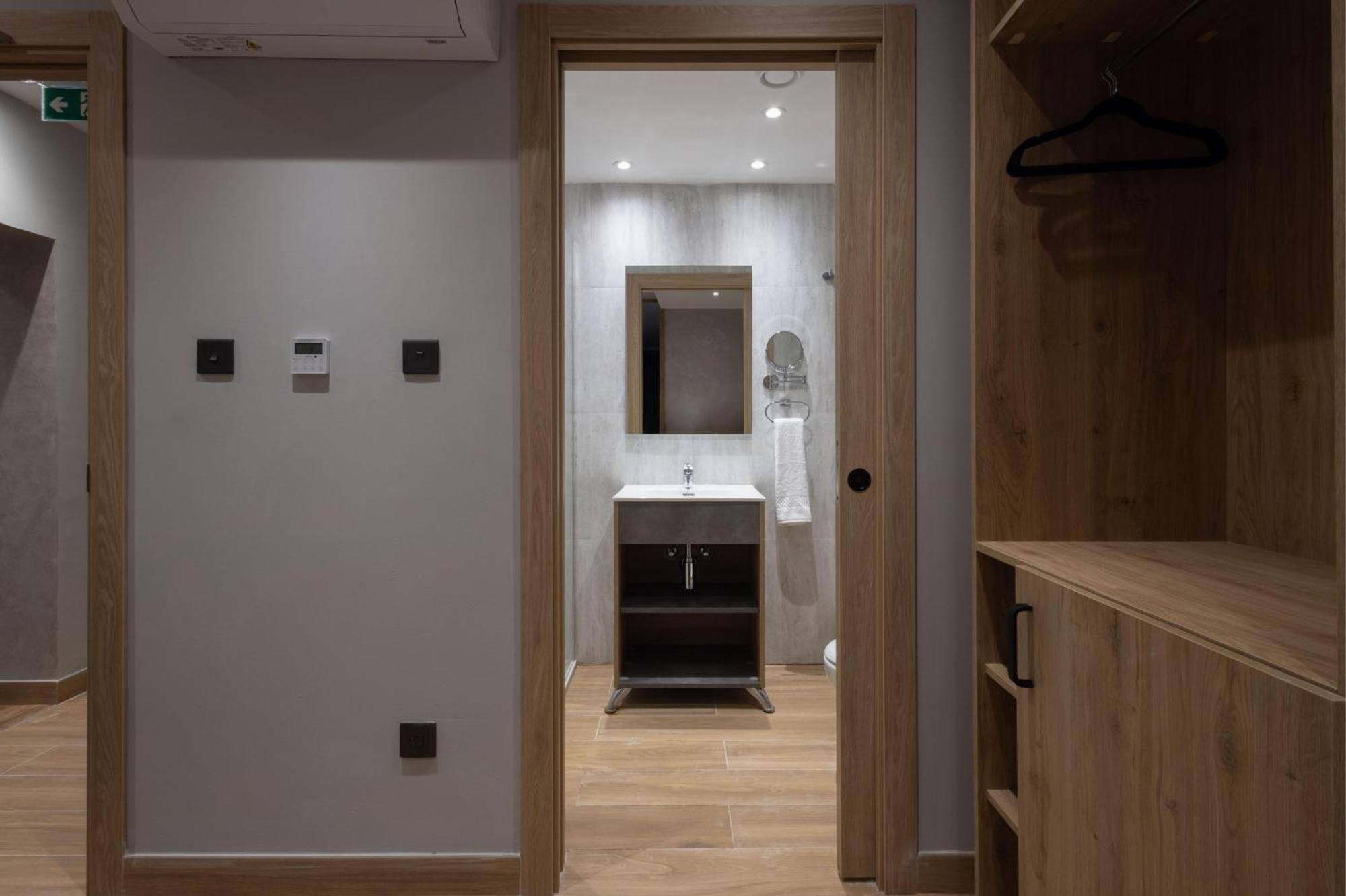 University Boutique Rooms Msida Exterior photo